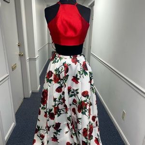 LA FEMME 2 PIECE PROM DRESS RED WITH ROSE PATTER NWT